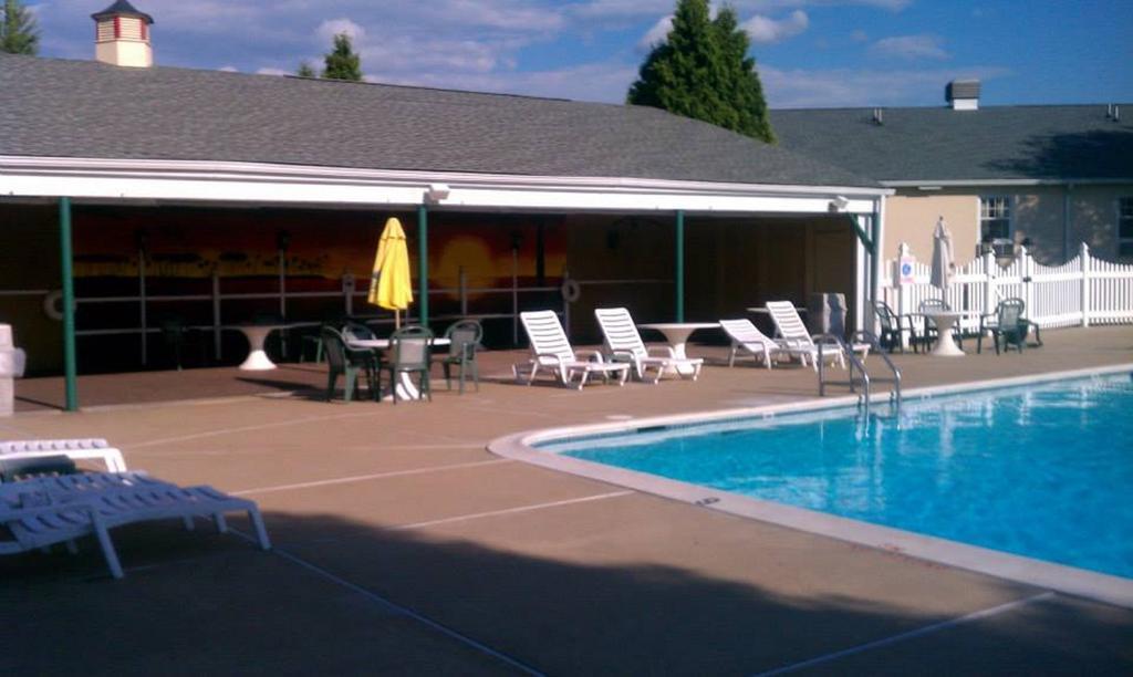 The Inn At Reading Hotel & Conference Center Extérieur photo