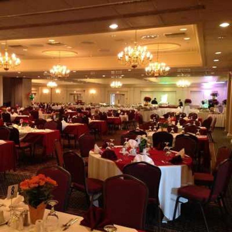 The Inn At Reading Hotel & Conference Center Extérieur photo