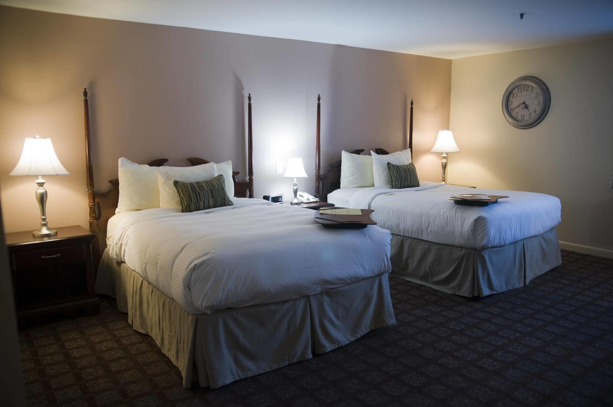 The Inn At Reading Hotel & Conference Center Extérieur photo